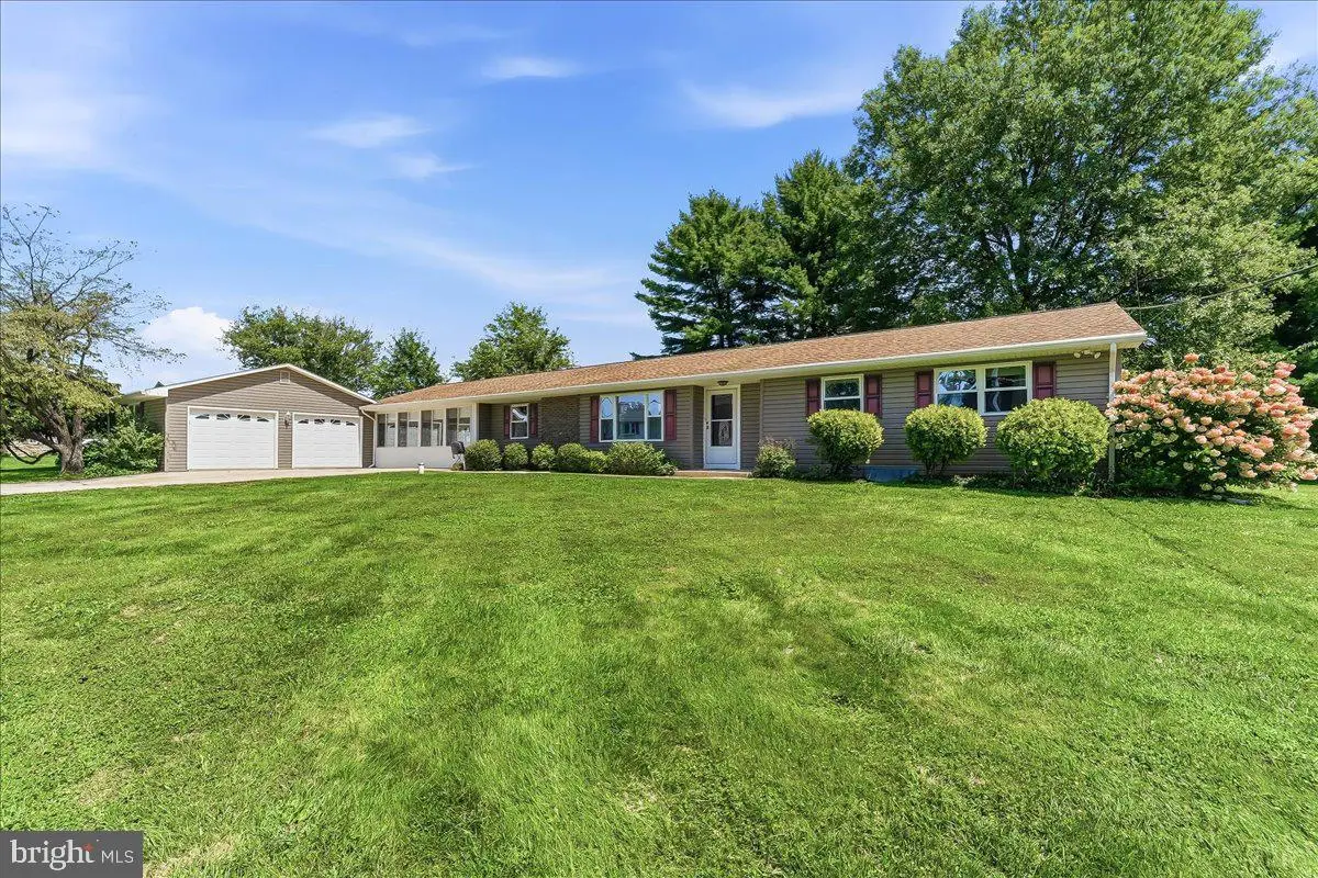 17 Dogwood Ln, Cochranville, PA 19330 - #1