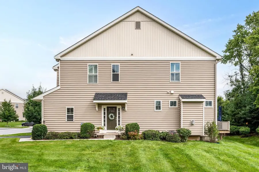 225 Kestrel Ct, Kennett Square, PA 19348 - #3