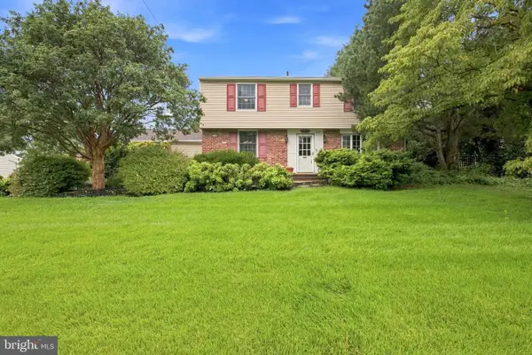 221 Taylors Mill Rd, WEST CHESTER, PA 19380