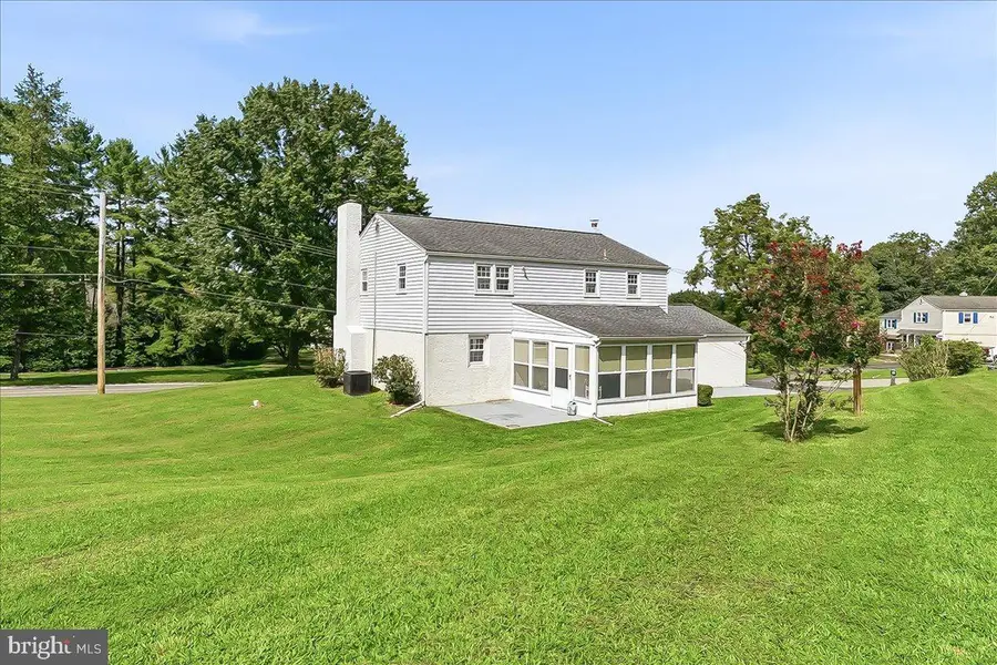 1344 Sherwood Dr, West Chester, PA 19380 - #2