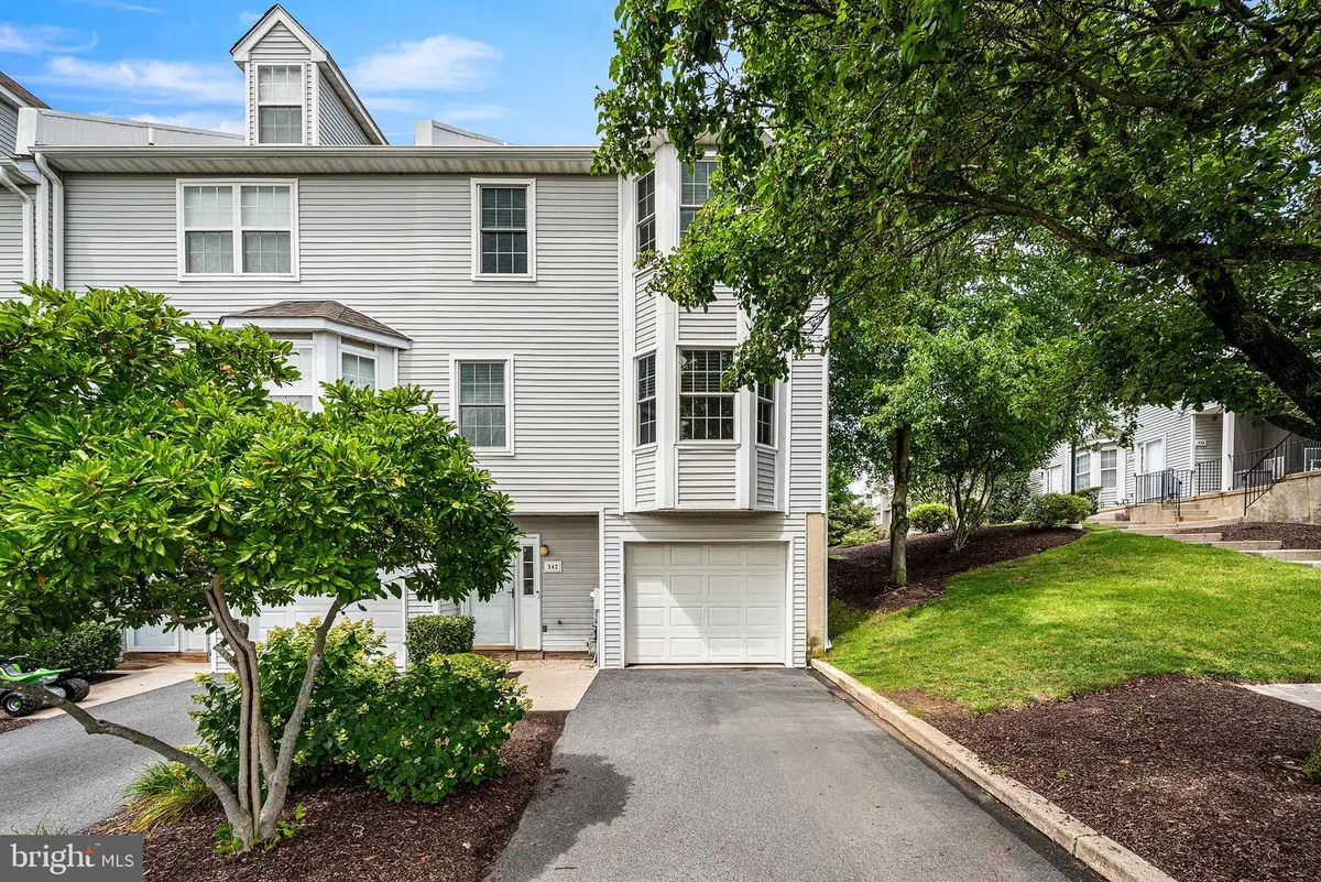 342 Huntington Ct, West Chester, PA 19380 - #1