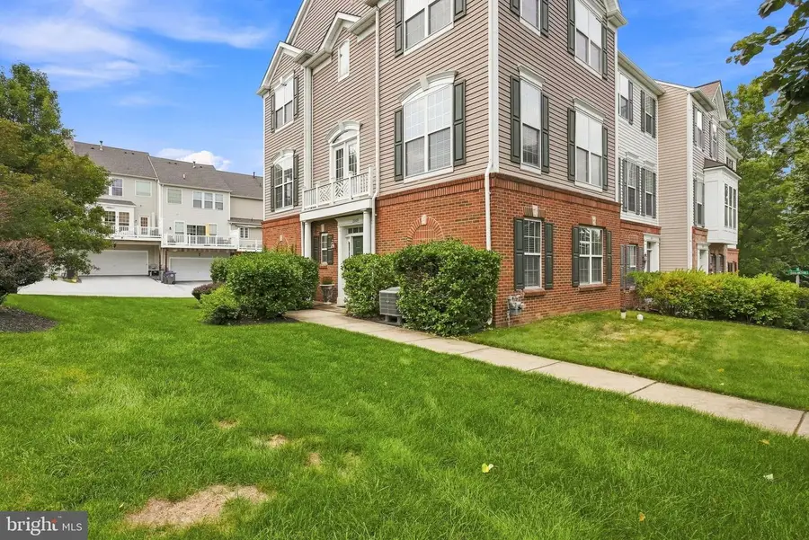 2009 Garrison Dr, Chester Springs, PA 19425 - #3