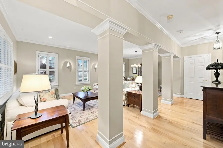 501 Mahoney Dr, Downingtown, PA 19335 - #2