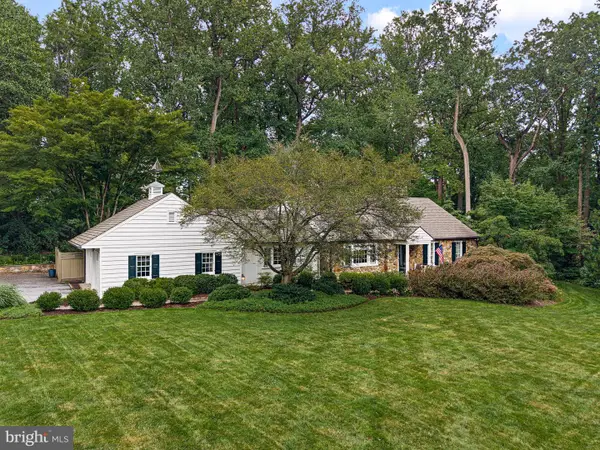 109 Gatehouse Dr, KENNETT SQUARE, PA 19348