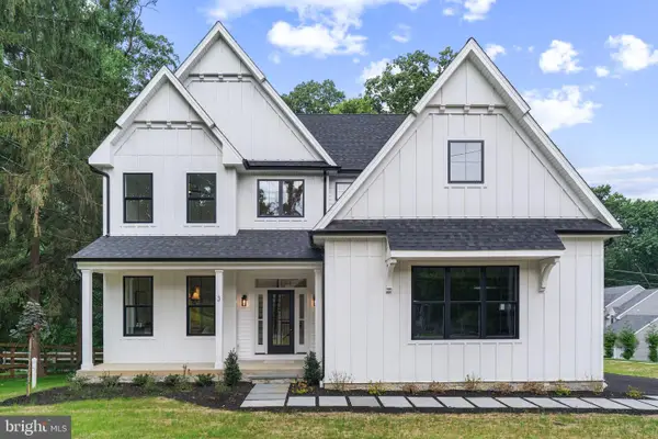 3 Whitworth Ave, PAOLI, PA 19301