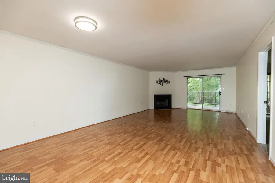 274 Valley Stream Ln, Wayne, PA 19087 - #3