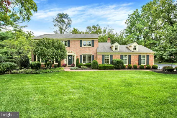 1332 N Tulip Dr, WEST CHESTER, PA 19380