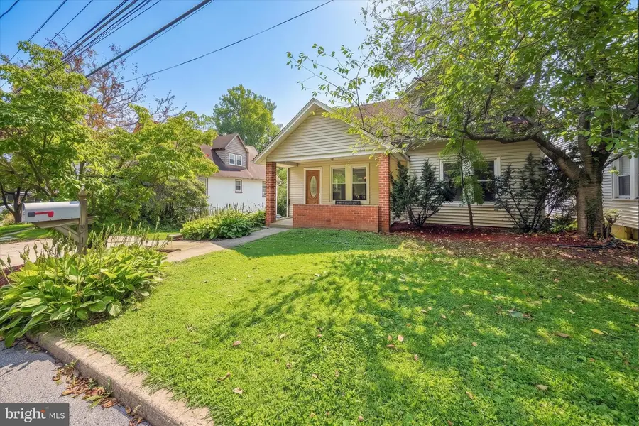 216 N Mill Rd, Kennett Square, PA 19348 - #2