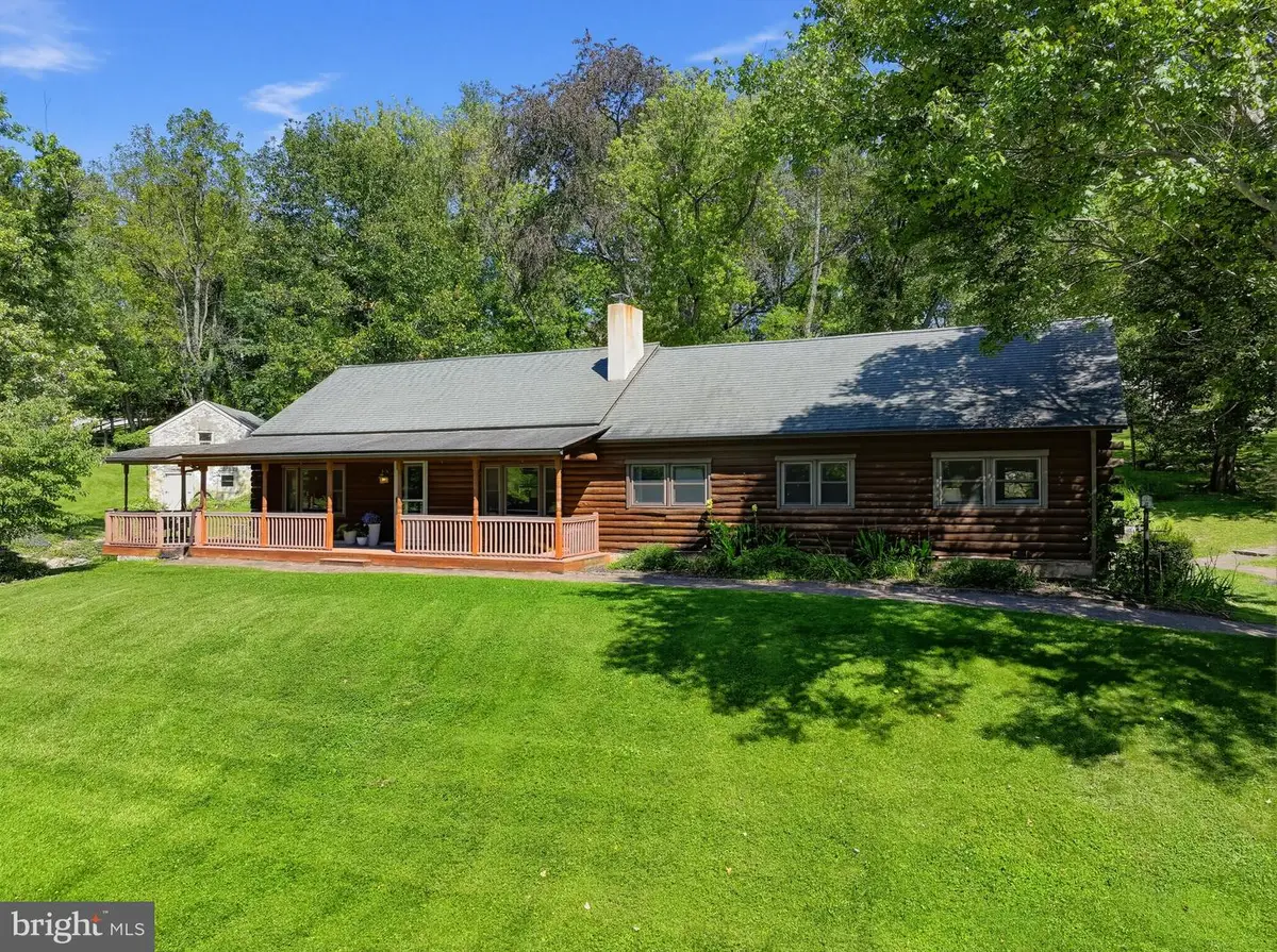 750 N Reeds Rd, Downingtown, PA 19335 - #1