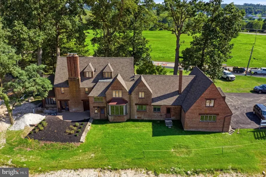 949 E Swedesford Rd, Exton, PA 19341 - #2