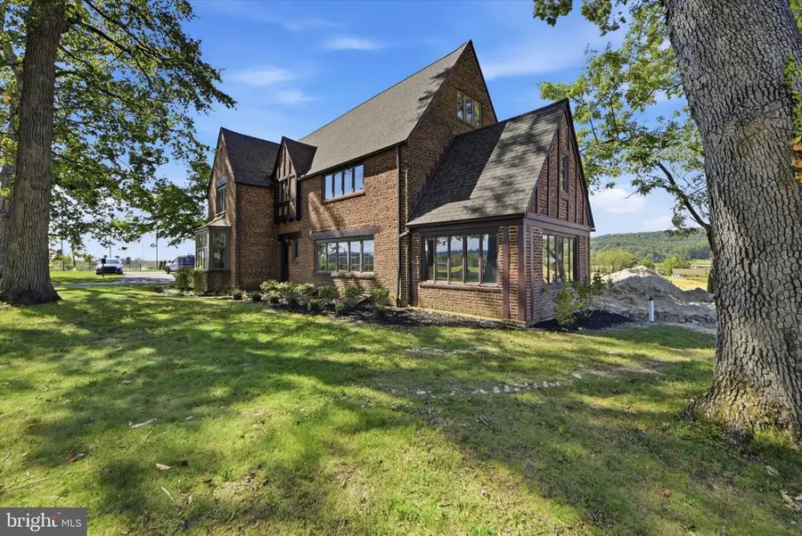 949 E Swedesford Rd, Exton, PA 19341 - #3
