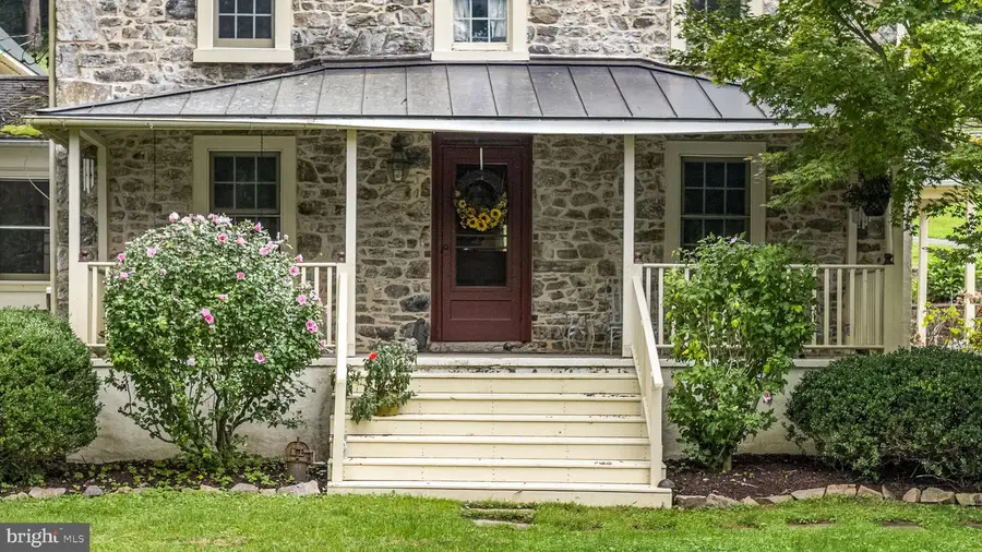 1272 Hollow Rd, Chester Springs, PA 19425 - #3