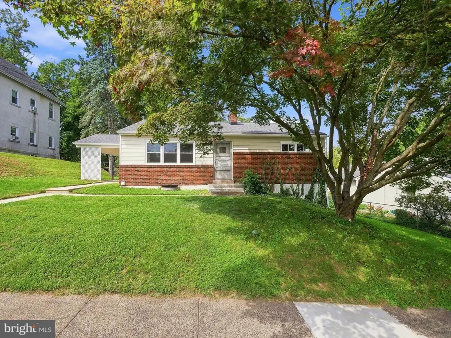 135 Pikeland Ave, Spring City, PA 19475 - #3