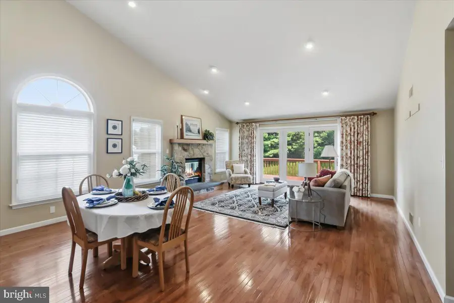 6 Parkside Dr, Elverson, PA 19520 - #2