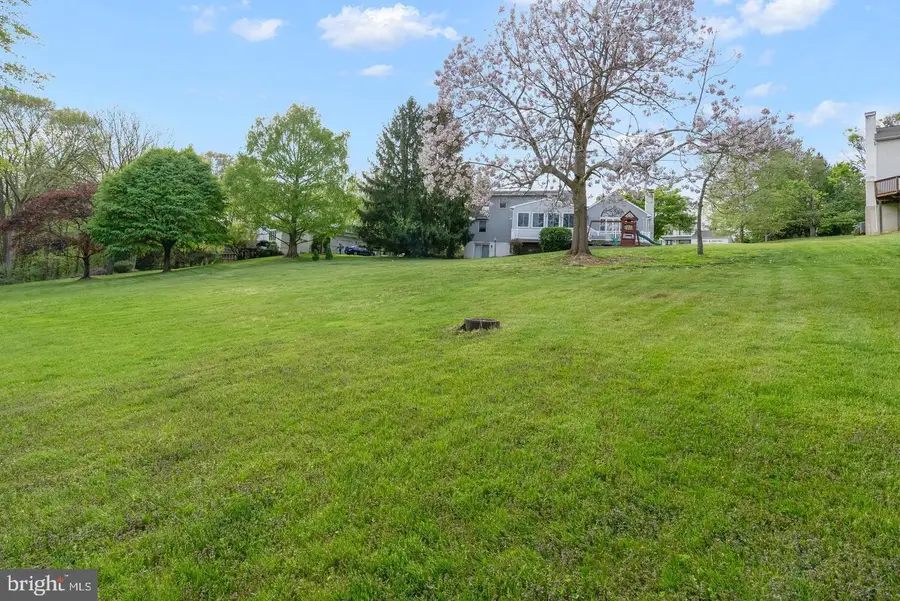 104 Noble Dr, Downingtown, PA 19335 - #3