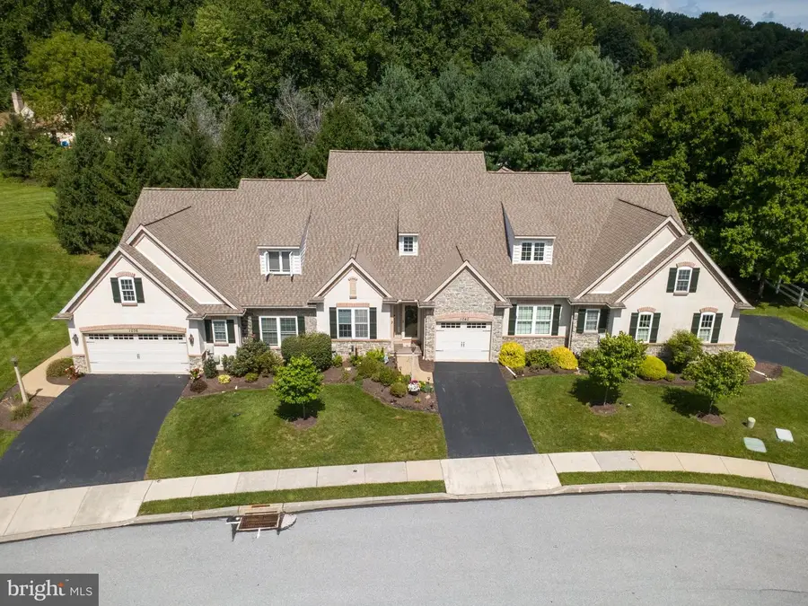 1040 Aris Pear Way, Downingtown, PA 19335 - #2