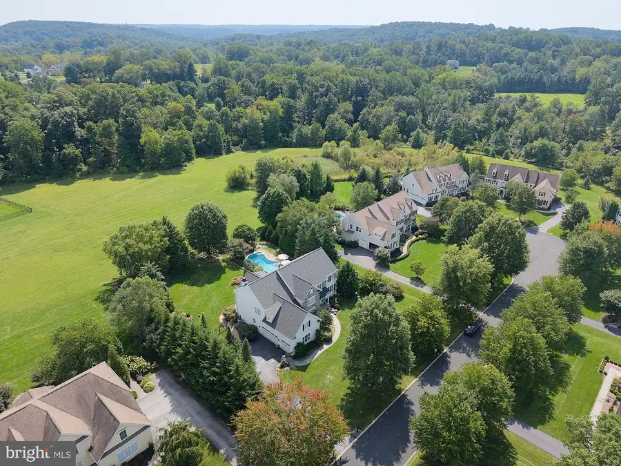48 Lily Pond Ln, Chester Springs, PA 19425 - #3