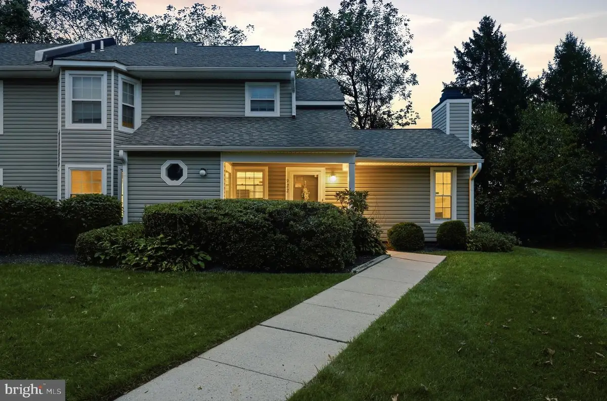 922 Railway Sq #31, West Chester, PA 19380 - #1