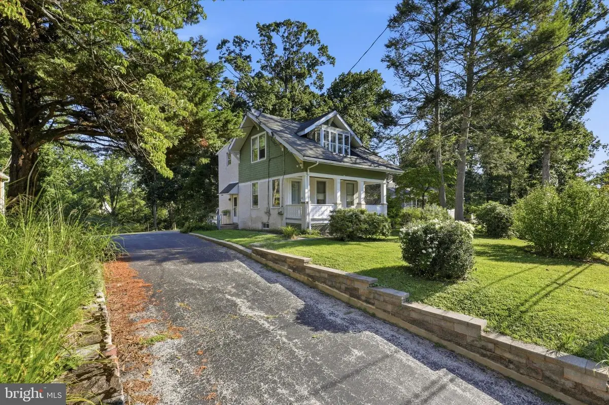 535 Valley Park Rd, Phoenixville, PA 19460 - #1