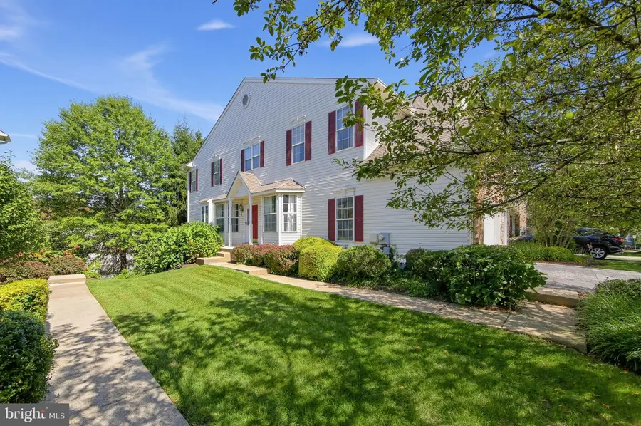 135 Fringetree Dr, West Chester, PA 19380 - #2