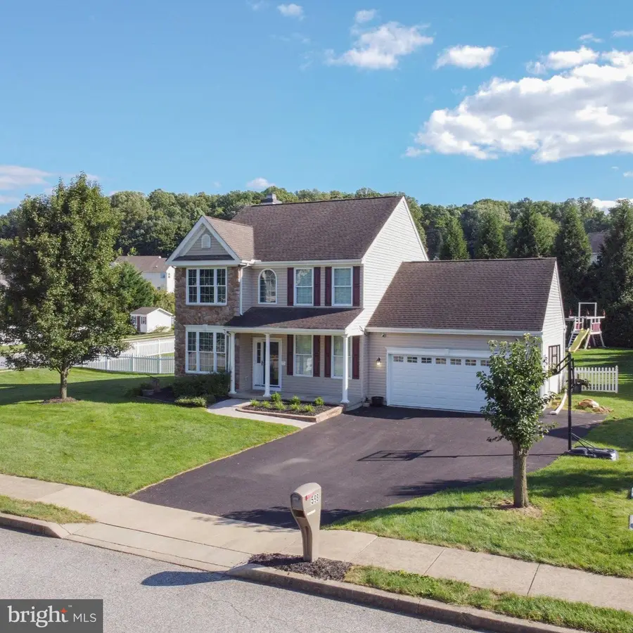 598 7th Ave, Parkesburg, PA 19365 - #2