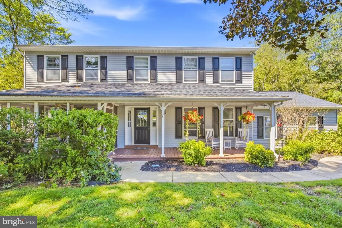 1520 Hillcrest Ln, Downingtown, PA 19335 - #1