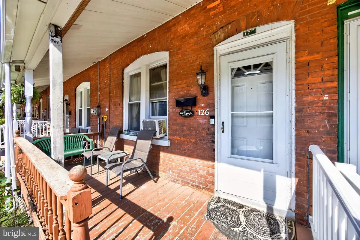126 Green St, Downingtown, PA 19335 - #1