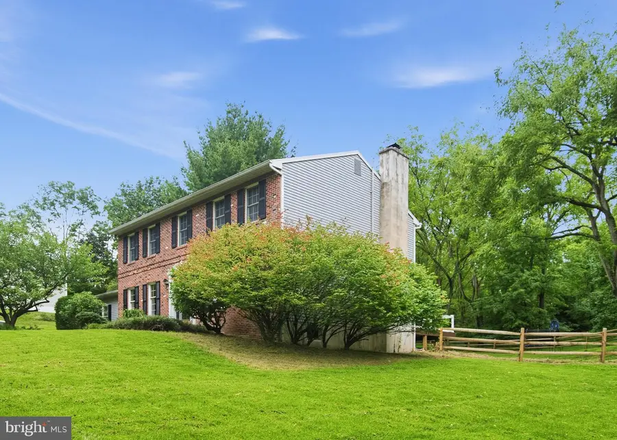 1544 Stouff Rd, Downingtown, PA 19335 - #2