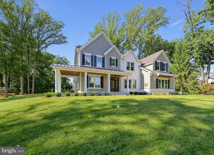 2074 Fox Creek Rd, Berwyn, PA 19312 - #2
