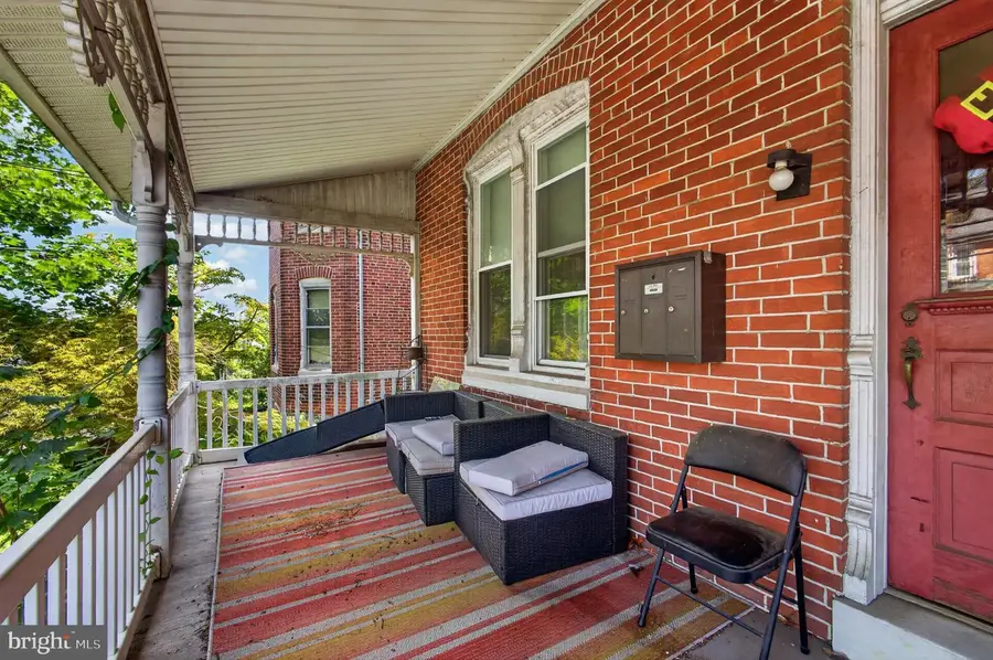 904 W Bridge St, Phoenixville, PA 19460 - #2