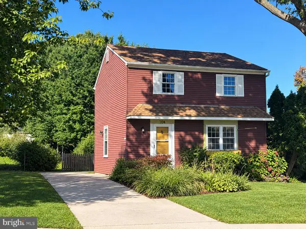 704 S Washington St, KENNETT SQUARE, PA 19348
