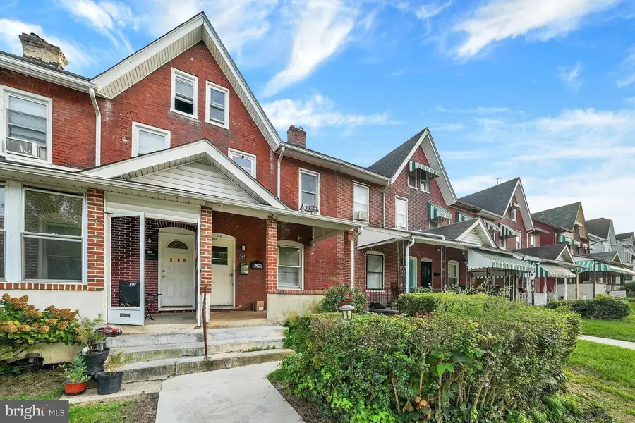 564 Elm St, Coatesville, PA 19320 - #2