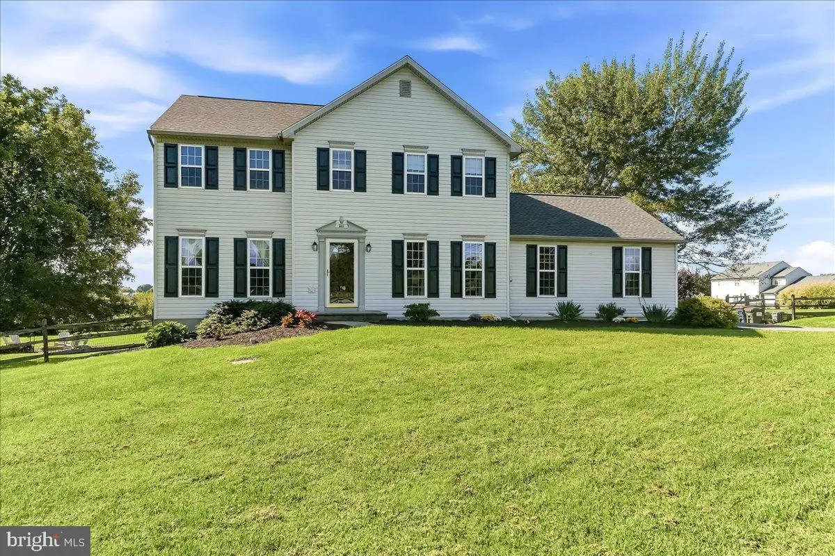 822 Waterway Rd, Oxford, PA 19363 - #1