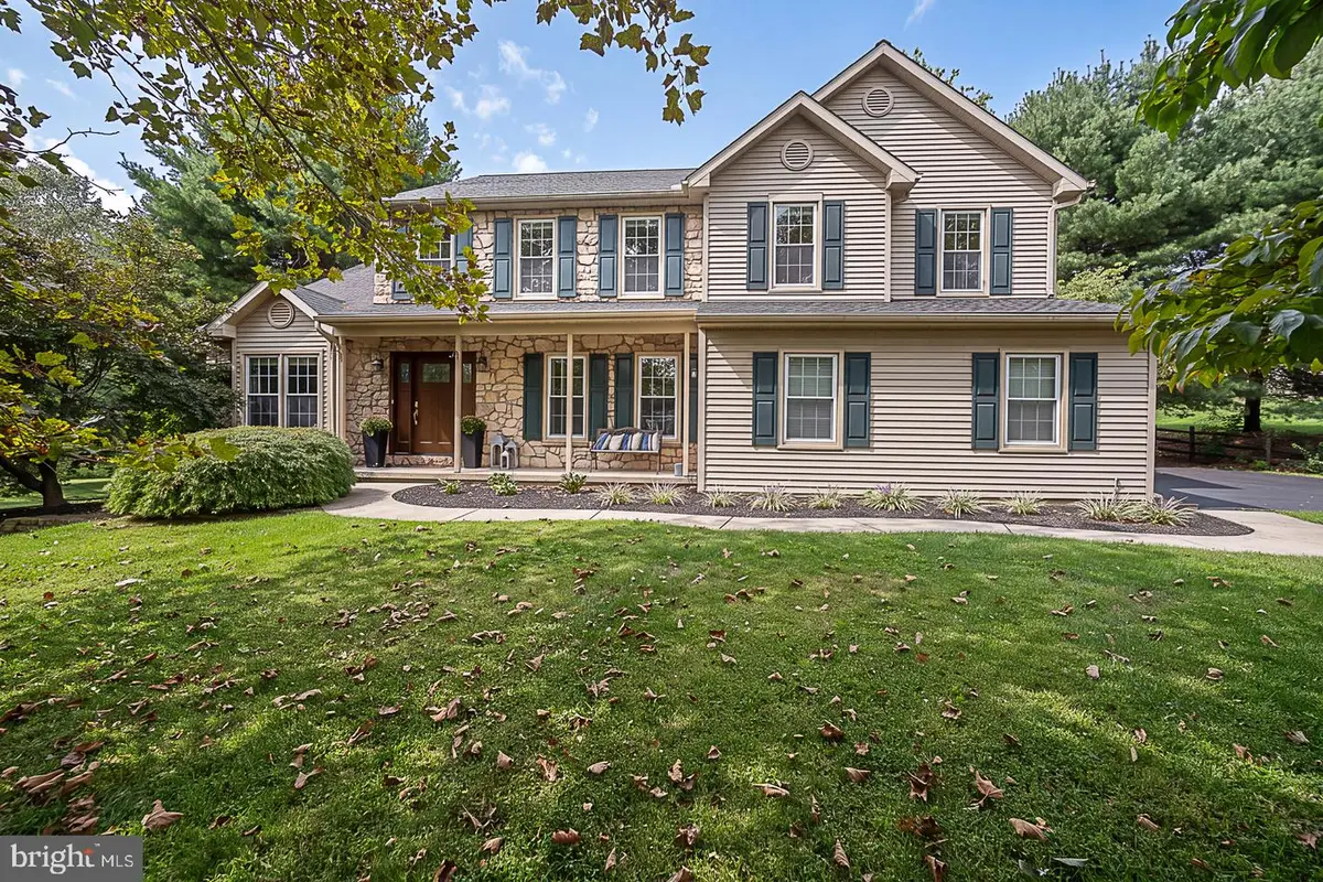 19 Oneida Ct, Chester Springs, PA 19425 - #1