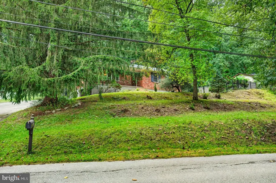 44 Spring Rd, Malvern, PA 19355 - #3