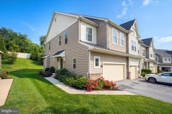 275 Kestrel Ct, KENNETT SQUARE, PA 19348