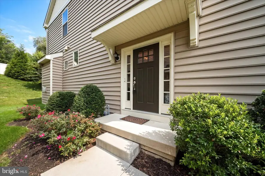 275 Kestrel Ct, Kennett Square, PA 19348 - #2