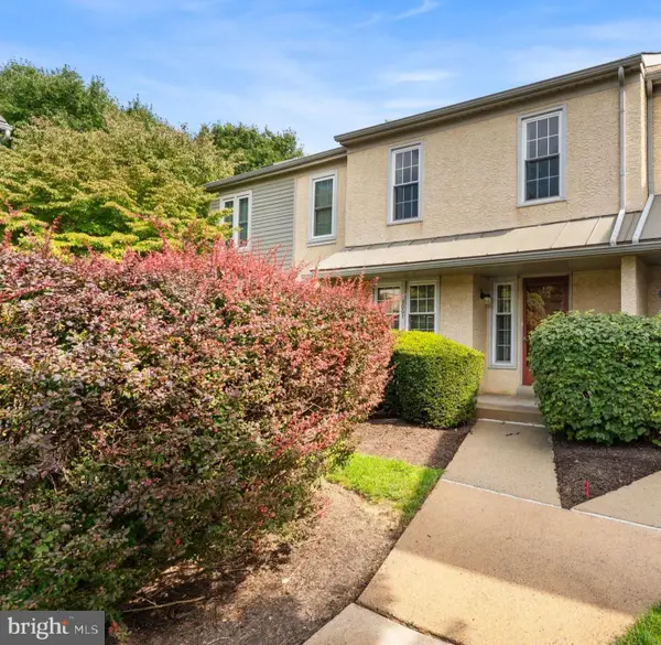 2007 Eton Ct #2007, WEST CHESTER, PA 19382