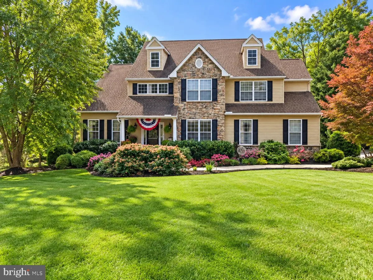 116 Cooper Hawk Dr, Coatesville, PA 19320 - #1