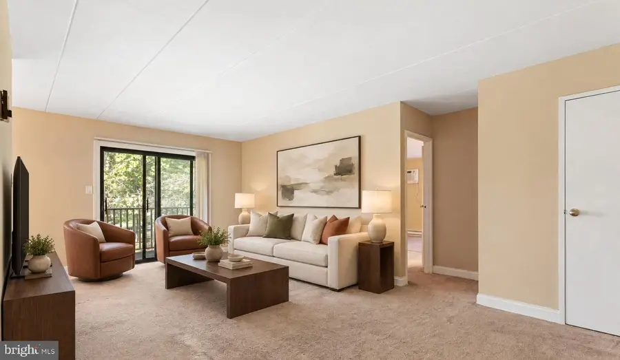 100 Campbell Cir #d-5, Downingtown, PA 19335 - #2