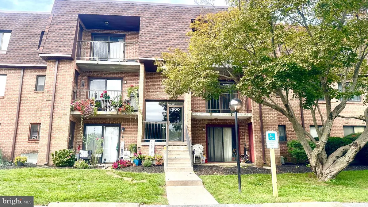 514 Valley Dr #514, West Chester, PA 19382 - #1