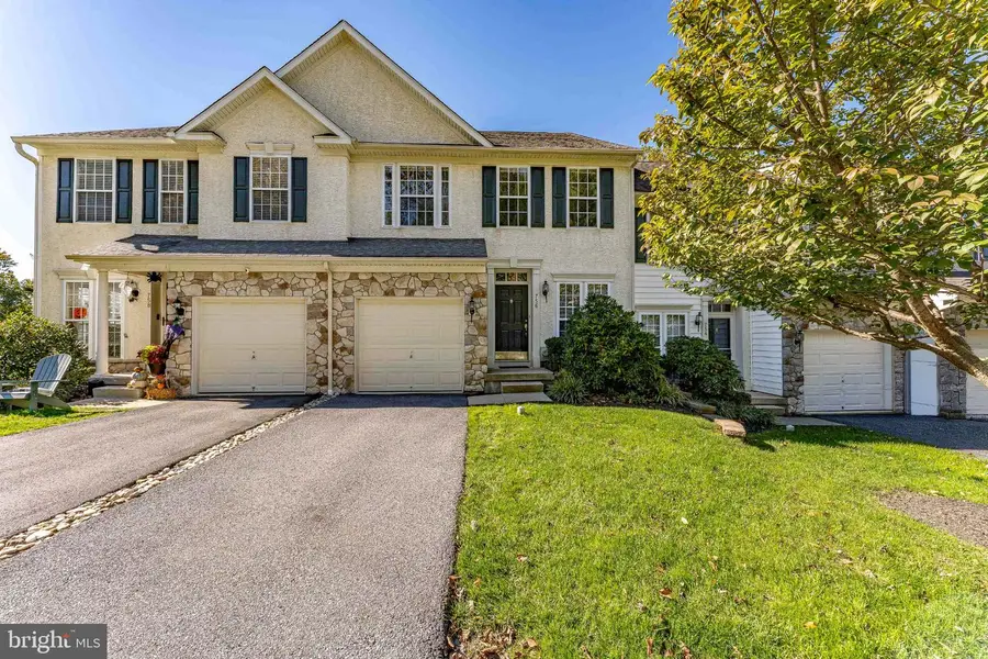 756 Mccardle Dr, West Chester, PA 19380 - #2
