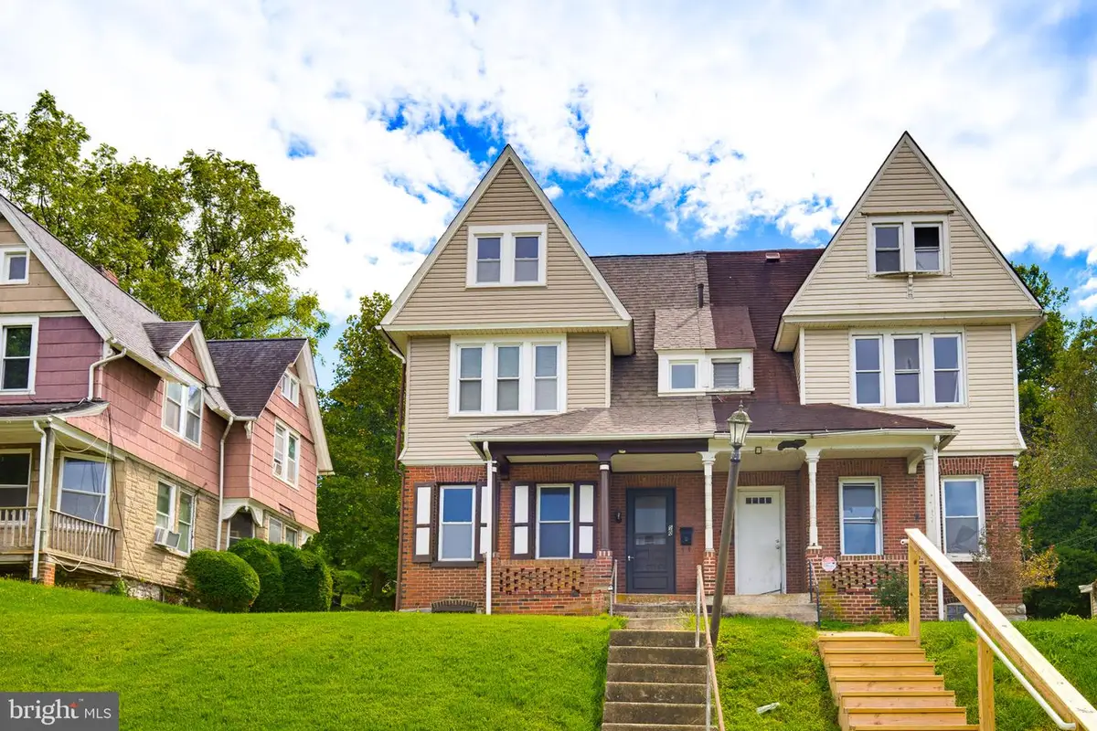 50 Oak St, Coatesville, PA 19320 - #1