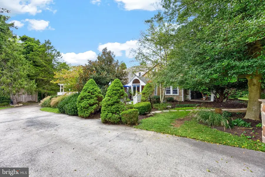 1043 Bodine Rd, Chester Springs, PA 19425 - #3