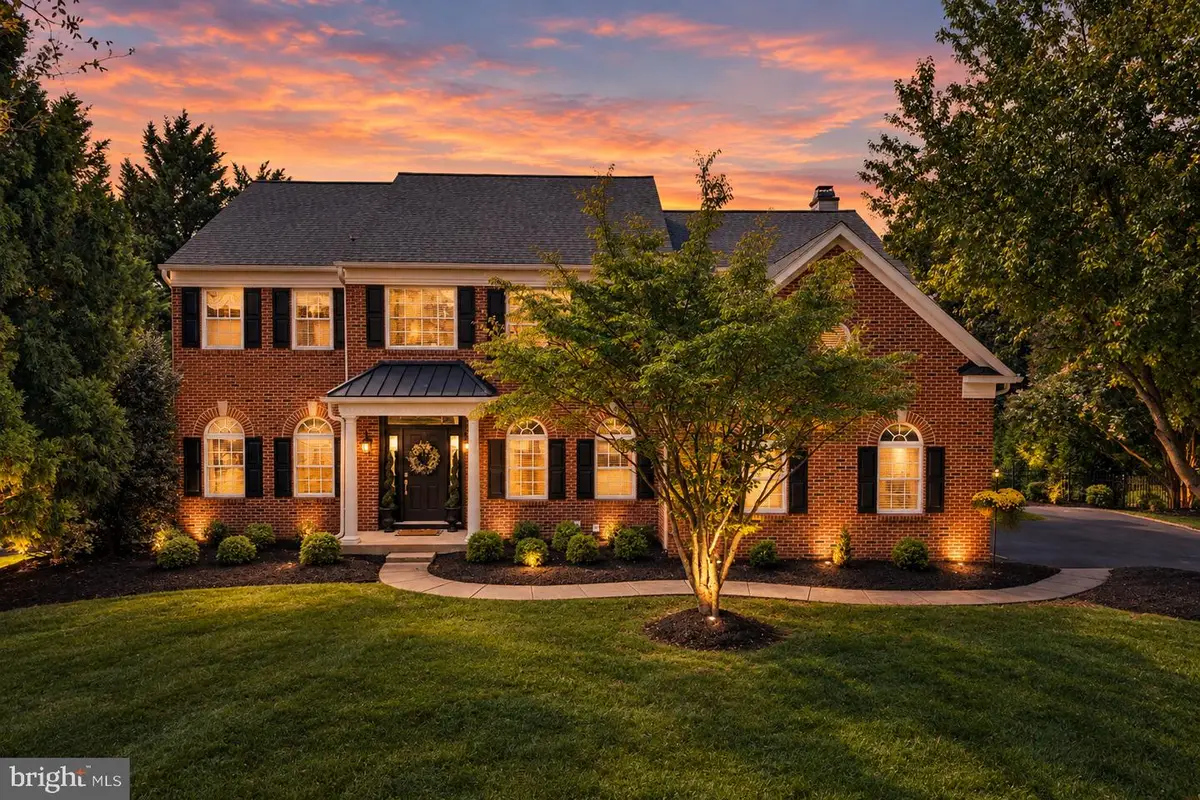 1370 Stonegate Dr, Downingtown, PA 19335 - #1