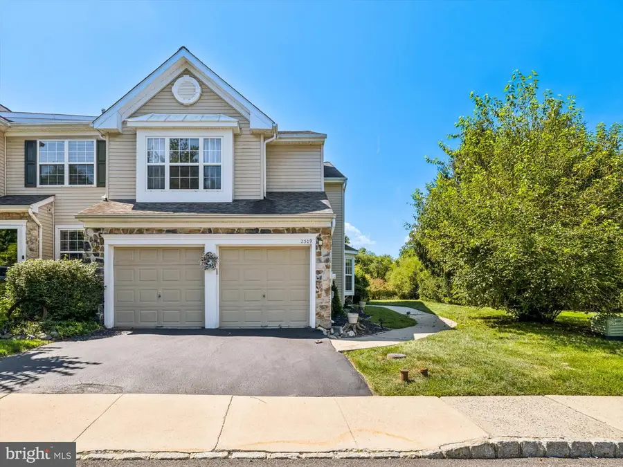 2309 Periwinkle Ct, Phoenixville, PA 19460 - #2