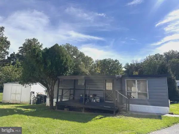 8 Oak Dr, ATGLEN, PA 19310
