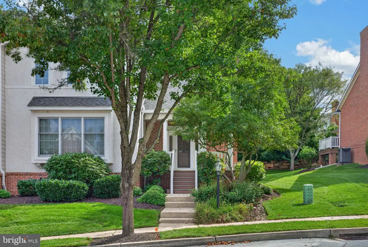 405 Vineyard Ln, Downingtown, PA 19335 - #1