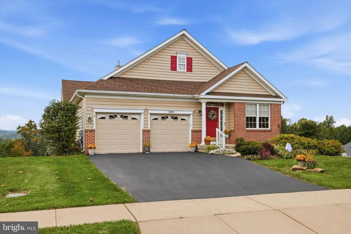603 Torbet Rd, Coatesville, PA 19320 - #1