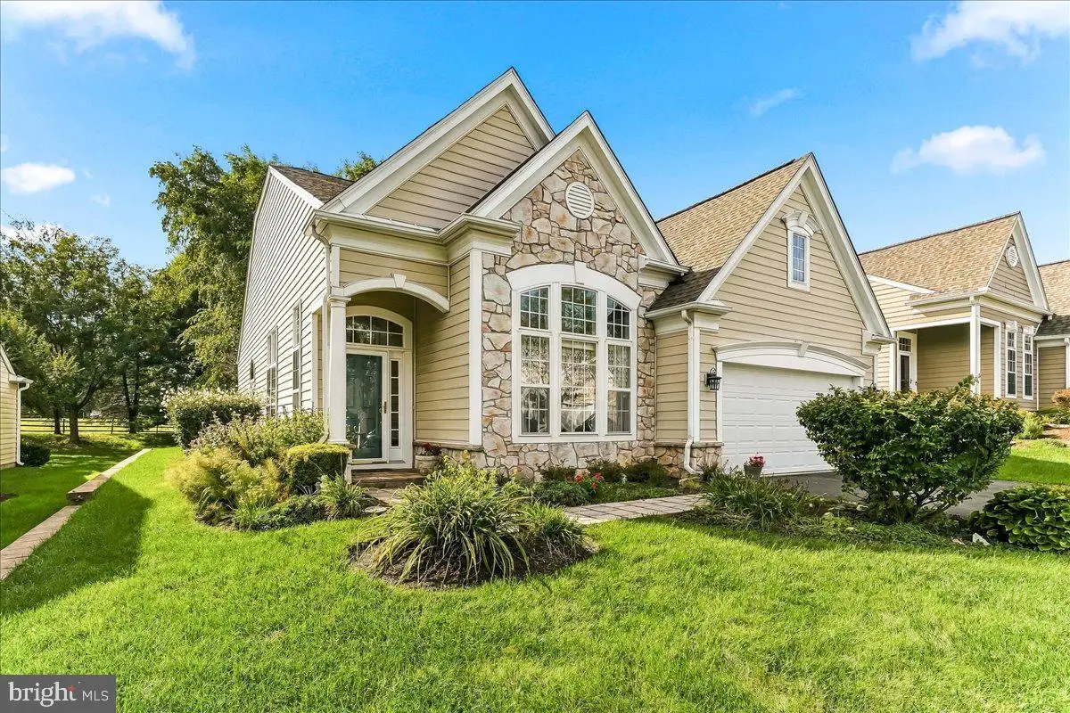 219 Katsura Dr, Kennett Square, PA 19348 - #1